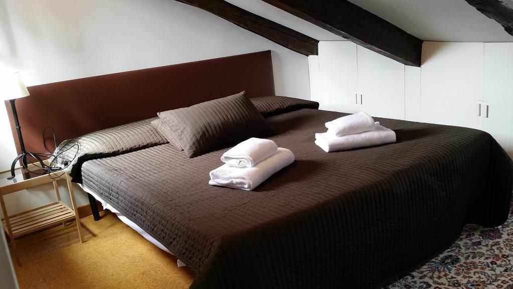 Ferienwohnung Attico San Marco Venedig Zimmer foto